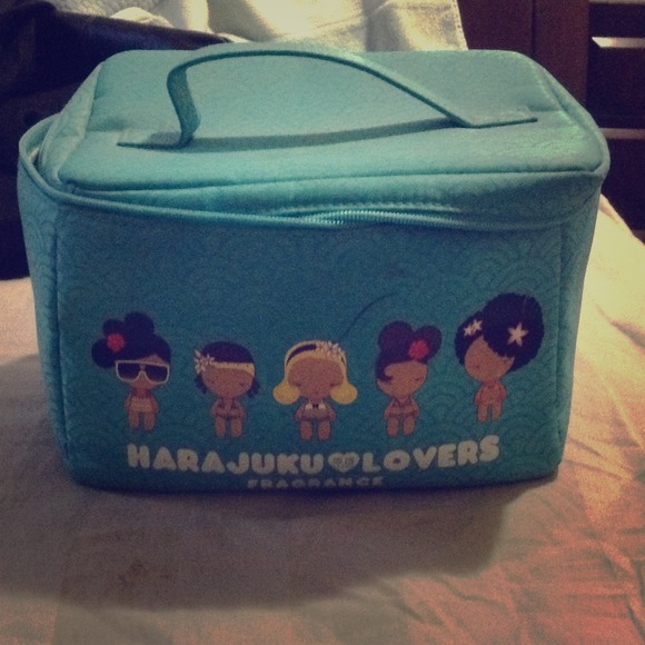 Harajuku Lovers Make Up Carry On/ Case