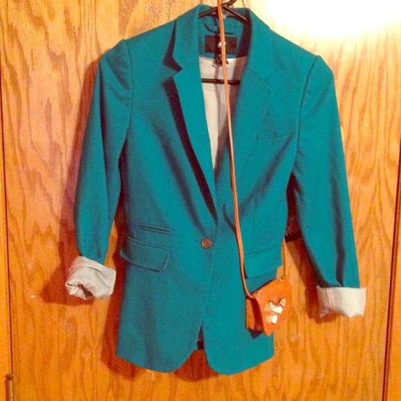Bundle! H&M blazer and Urban Outfitters purse