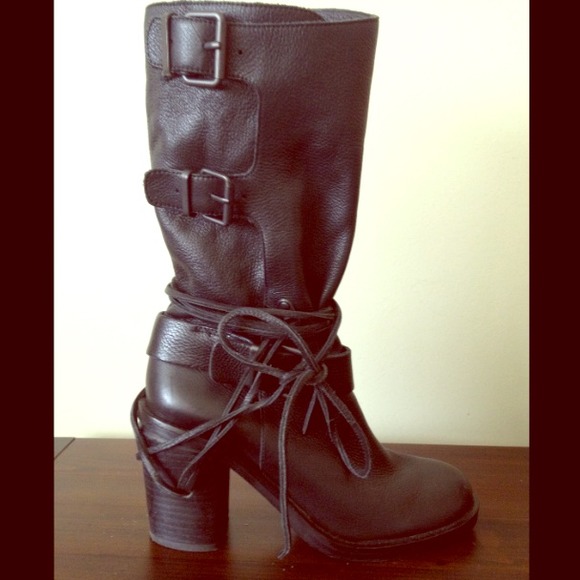 Vince Camuto wrap lace leather heel boots