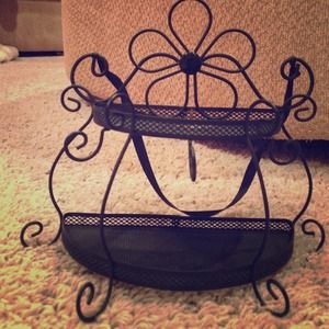 Cute flower hanging basket holder
