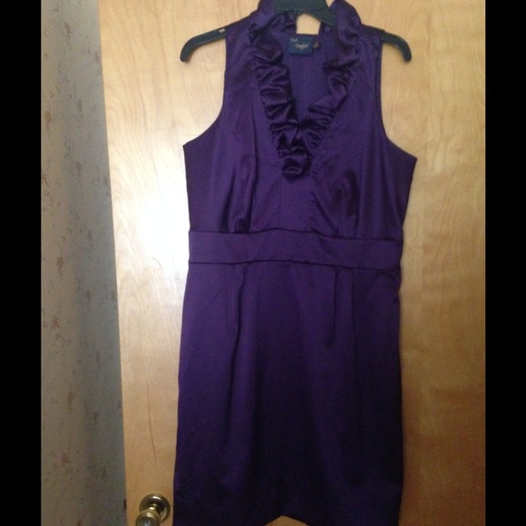 Purple ruffle dress - Picture 2 of 2