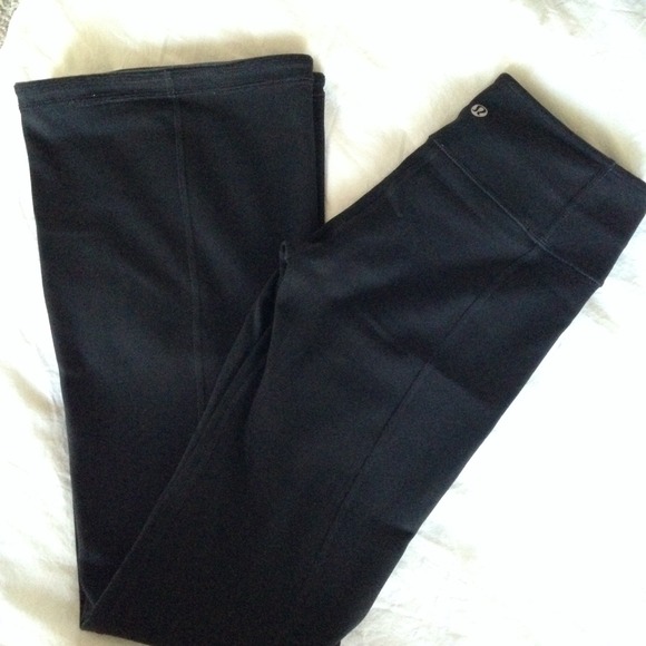 Black/grey reversible lululemon pants