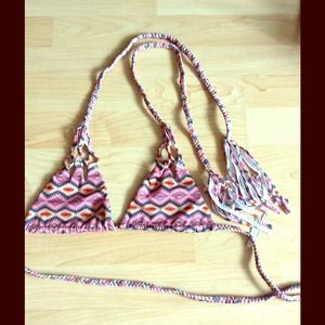 Acacia bikini too size small