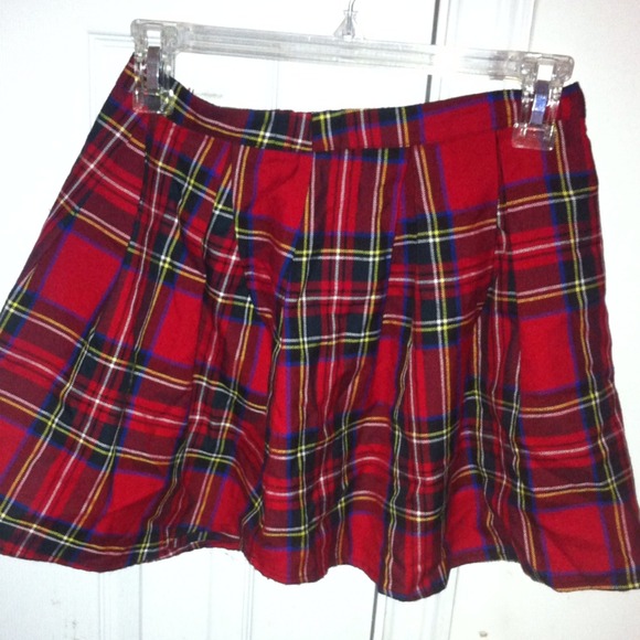 Forever21 plaid skater skirt