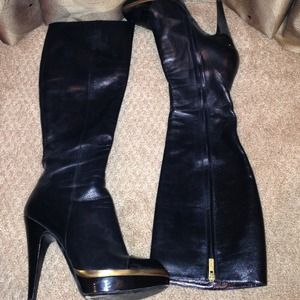 LOWEST PRICE AND SO WORTH IT YSL GOLD N BLACK BOOT