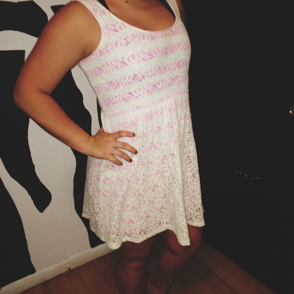 Cute Pink Lace Dress