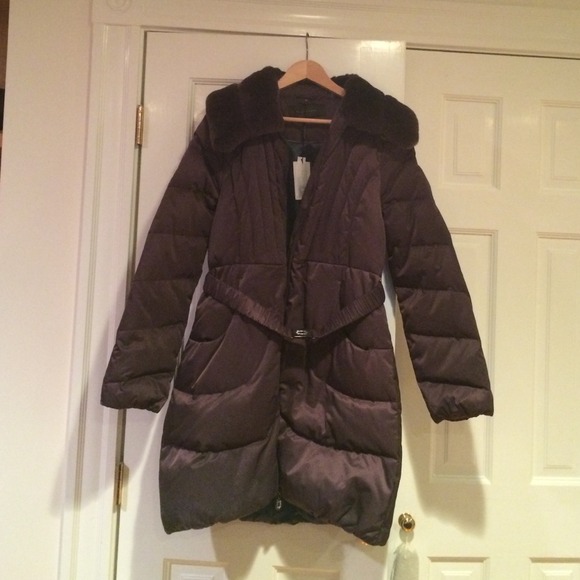 Elie Tahari Belted Empire Waist Coat Fur Collar
