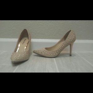 Beige / Tan Spiked Point Toe Pumps