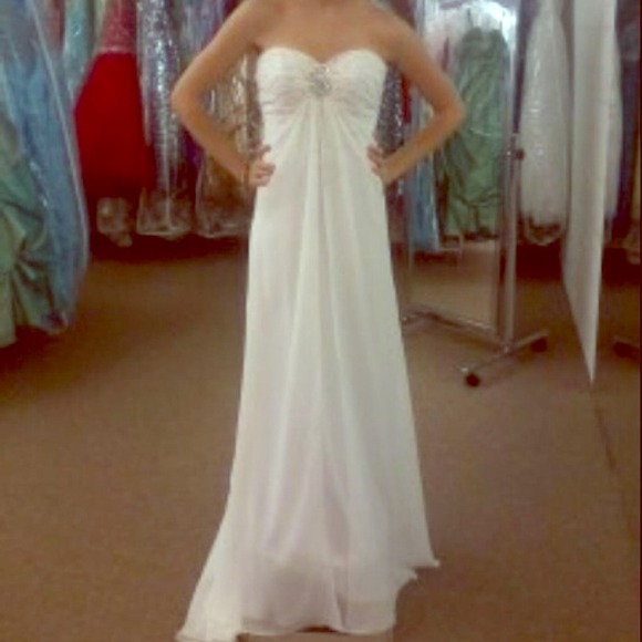 Beautiful white formal dress