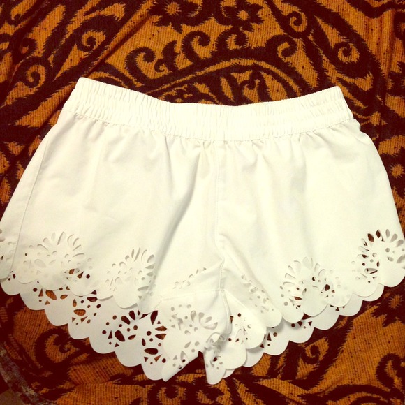 White Scalloped & Cut-Out Shorts