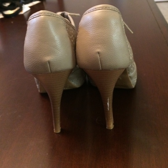 Boot heels - Picture 3 of 4