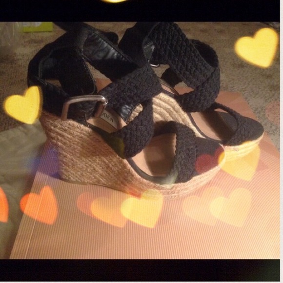 Steve Madden Wedges