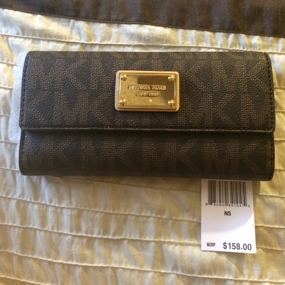 Michael Kors wallet