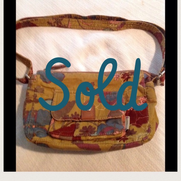 👜📦SOLD📦👜 Fossil Corduroy Flower Print Purse