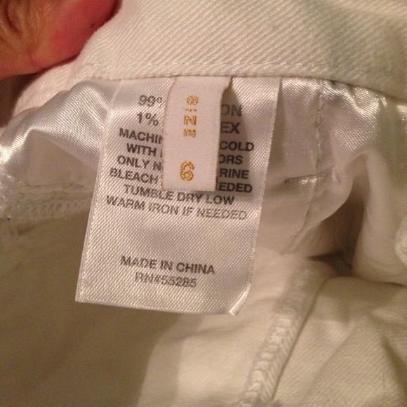 Express Fit and Flare White Jeans - Picture 2 of 2