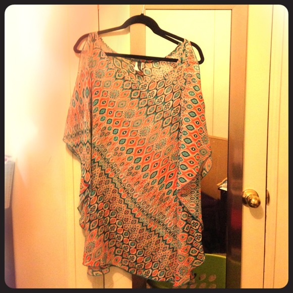 Kenneth Cole swim cover up