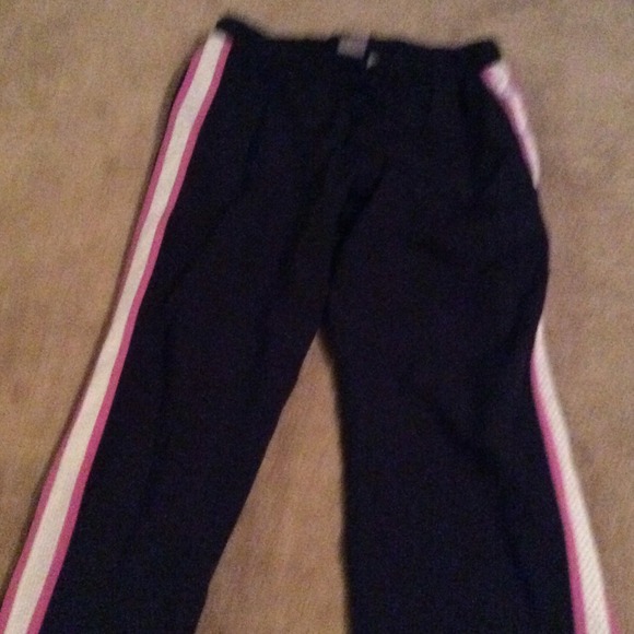 Nike calf length warm up pants