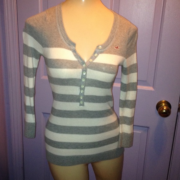 🌀HOLLISTER SWEATER🌀