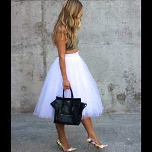 Dresses & Skirts - NEW White Tulle Skirt❤️ Dresses & Skirts - NEW White Tulle Skirt❤️