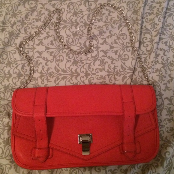 Cross body purse