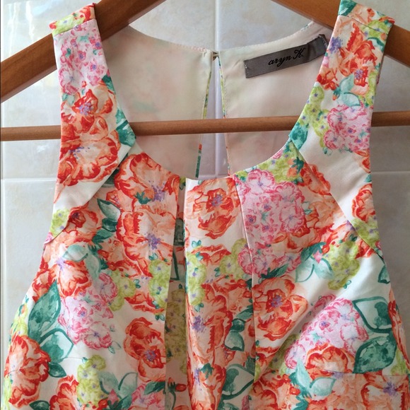 ARYN K | Floral Cut Out Back Silk Fit N Flare Sleeveless Dress - Picture 4 of 4