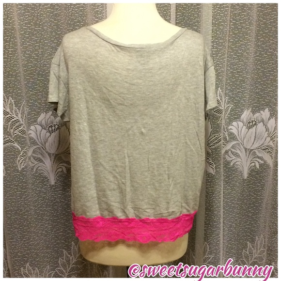 💖Adorable Lace Crop Top - Picture 3 of 4
