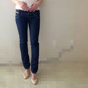 Claasic Denim. Fits every style.