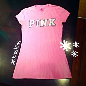 Victoria's Secret Pink tshirt