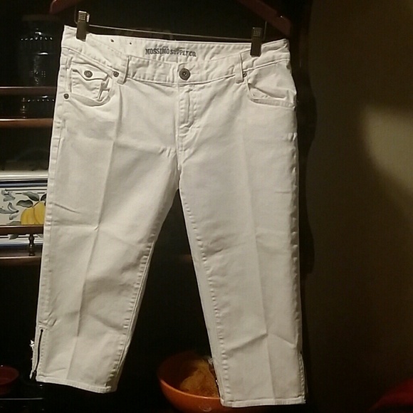 White capris
