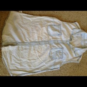 Denim sleeveless top