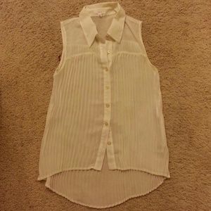 Sleeveless top
