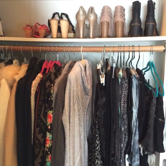 Meet your seller 🌻 ✌ 💖 TOP RATED SELLER - Picture 3 of 5