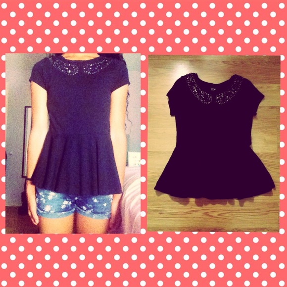 🌈Black Peterpan Collar Peplum Shirt🌈