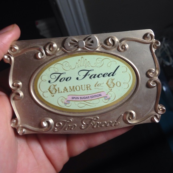 (Trading)Two faced Spun Sugar limited edition - Picture 1 of 4