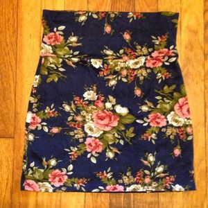 Floral high waisted mini skirt