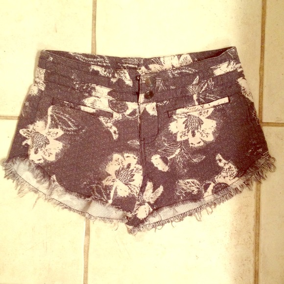 Floral free people cut off shorts, like new!