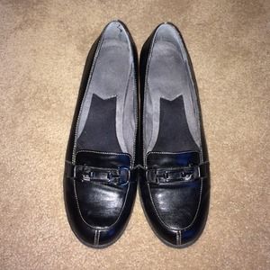 Cute faux leather dress shoes