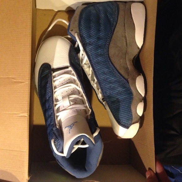 Air Jordan 13 Retro- French blue, white, gray.
