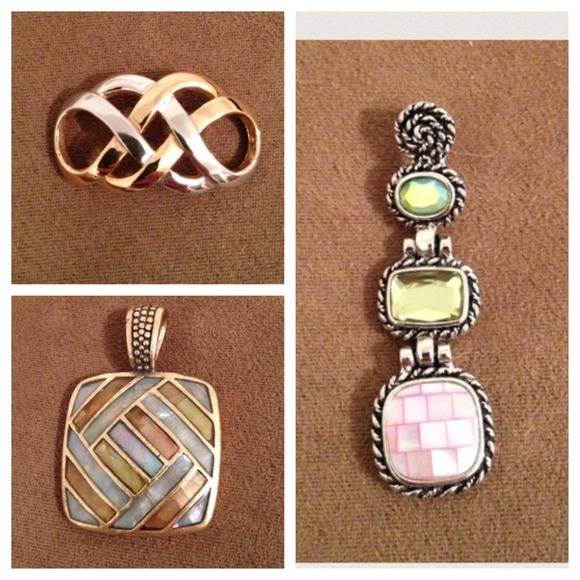 Bundle of three pendants