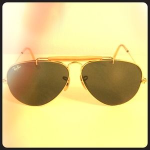 RAY BAN AVIATORS