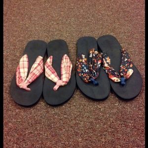 Pink plaid & navy floral flip flops