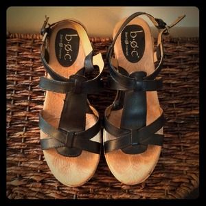Born Black Leather Wedge Sandals