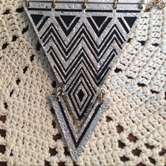 Kitsy Lane necklace - Picture 2 of 3