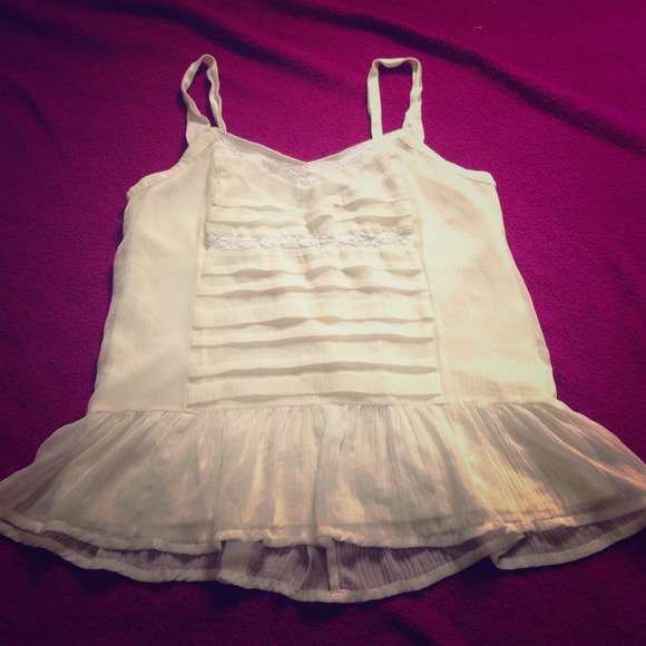 Off white American Eagle blouse tank