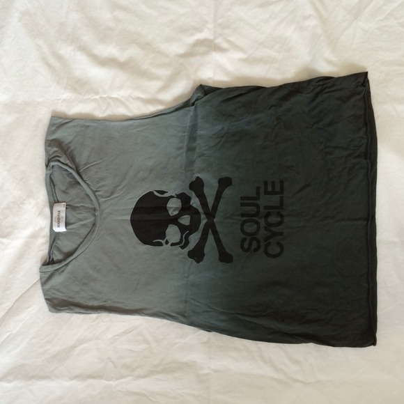 Soulcycle muscle tee - new size L