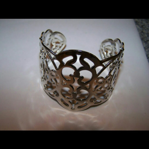 Tulle Bracelet
