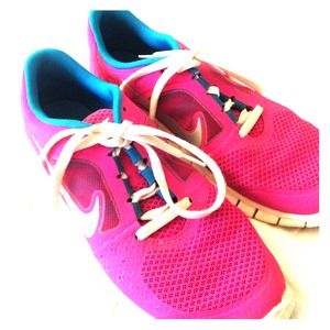 Nike free run 3 tennis shoes