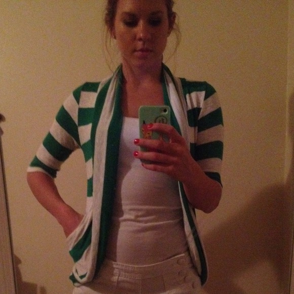 🚫HOLDING FOR @maluisachua🚫