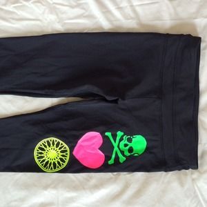 NW/O TAG - Lululemon SCycle run inspire size 4