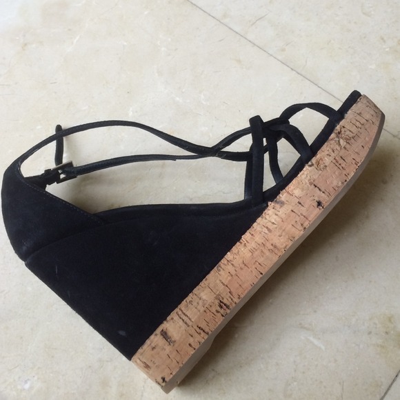 Prada sandals - Picture 2 of 3